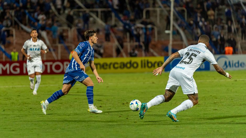 Exciting outdoor soccer game capturing intense in-play action.